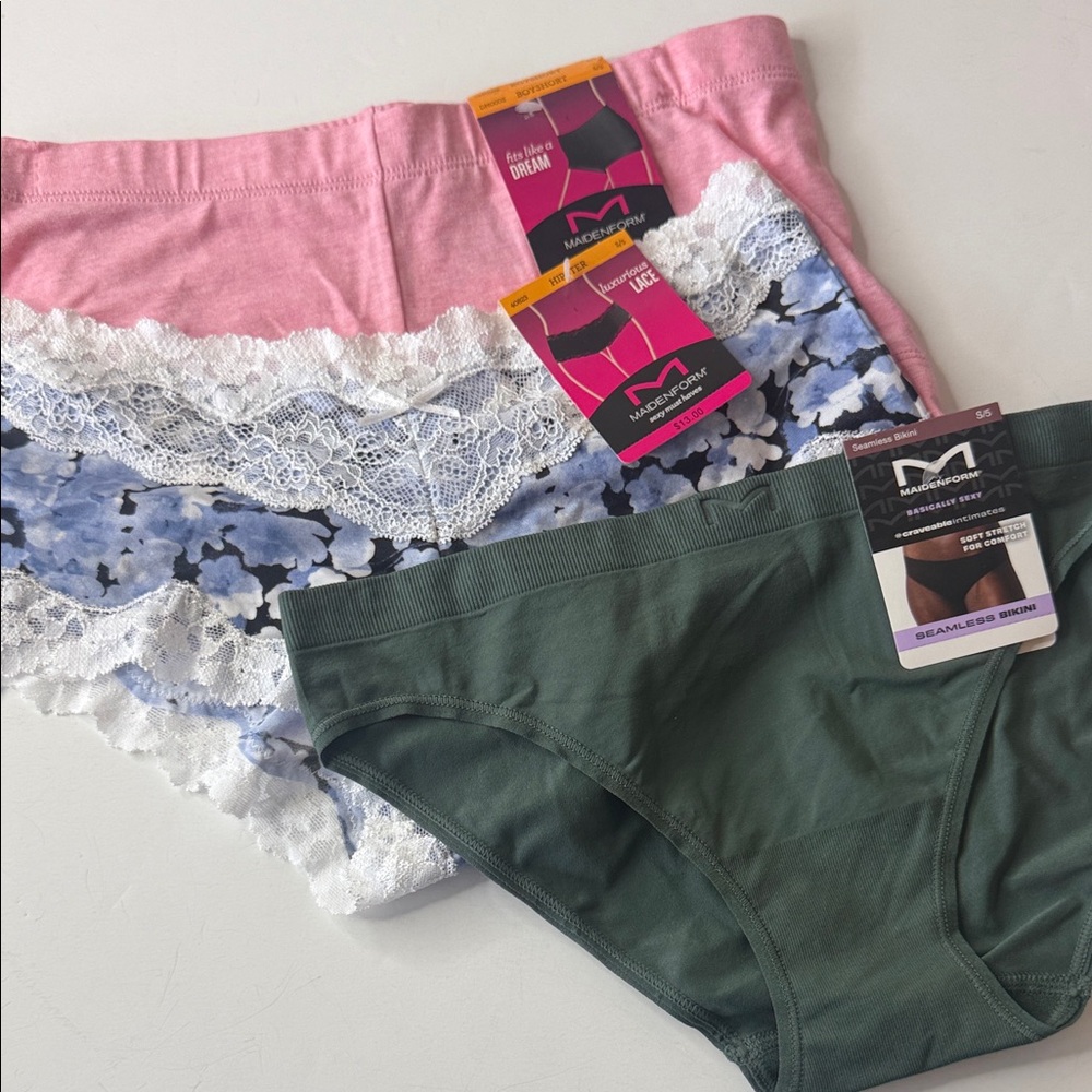 Maidenform Assortment of Panties 3 Pairs. Size Small / 5